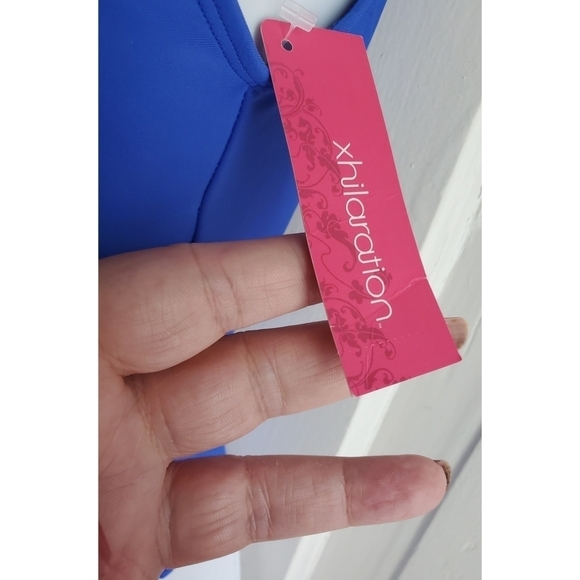 NEW Xhilaration Junior's Tank Scoop One Piece Swimsuit - Picture 13 of 14